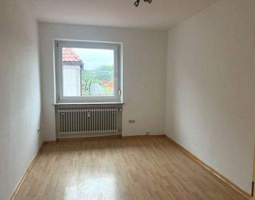 Zimmer, u.a. als Büro nutzbar