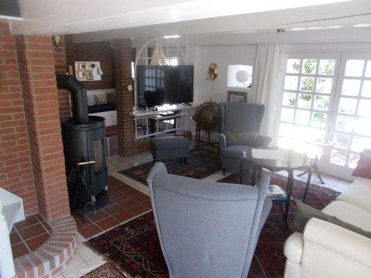 Wohnzimmer m. Kaminofen