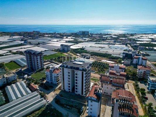 Sea and City-View Apartments in a Complex in Antalya Alanya