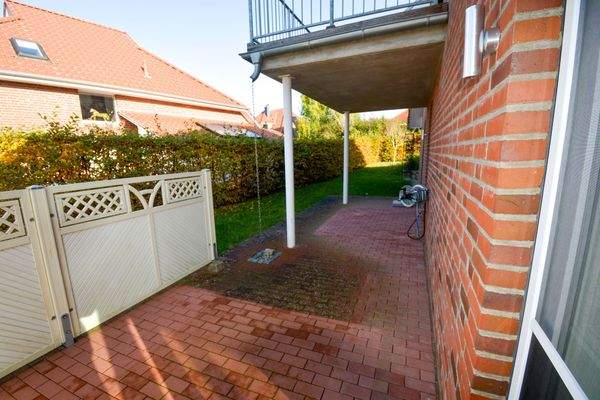 Terrasse am Wohn-/Esszimmer &amp; Bädern