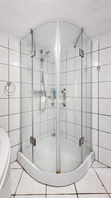 1. OG Badezimmer 2 2