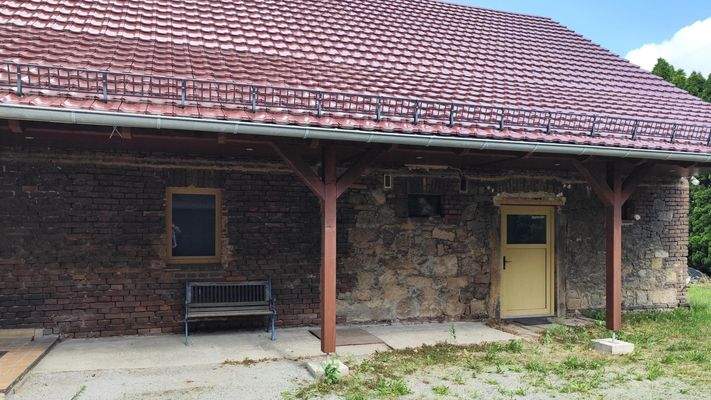 Seitenansicht Hauptgebäude