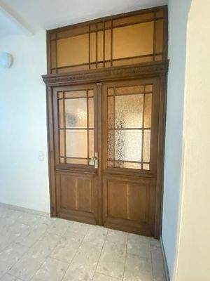 aufgearbeitete Wohnungseingangstür