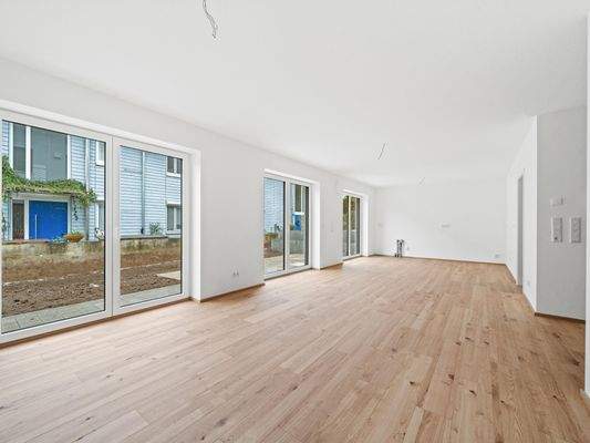 Großzügiger Wohn-, Ess- und Kochbereich