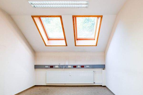 Leerstehende Einheit DG Haus A