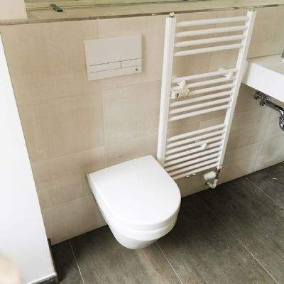 Bad - 3 Raum Wohnung