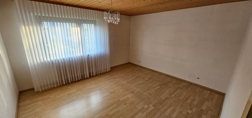SZ EG.jpg