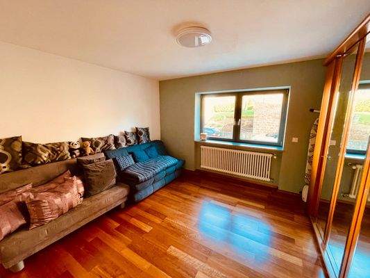 Nr6-EG-Schlafzimmer1