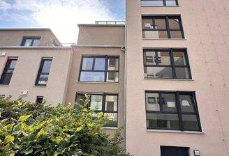 Hohfederstraße Seite  Haus A zu B 04_25.jpg