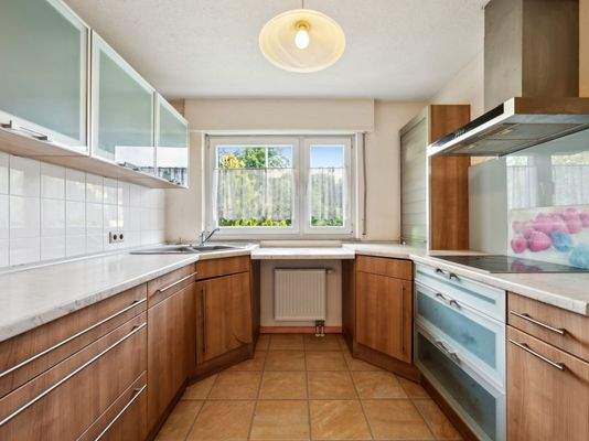 OG li - Küche mit EBK