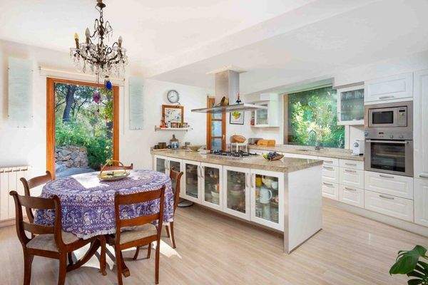 Finca mit Privatsphäre und Bergblick zum Verkauf in Puigpunyent, Mallorca