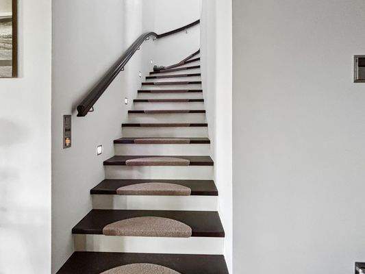 Treppenaufgang in das OG