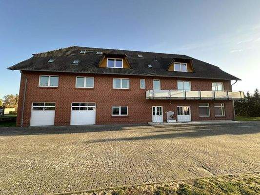 Wohn- & Geschäftshaus Ansicht Süd-West