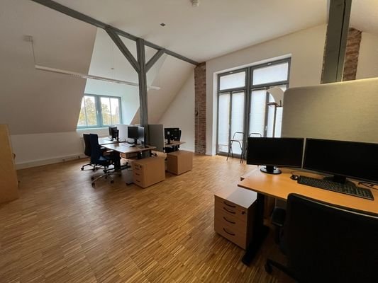 Büro 2