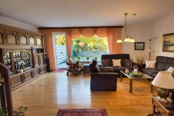 großzügiger Wohnbereich