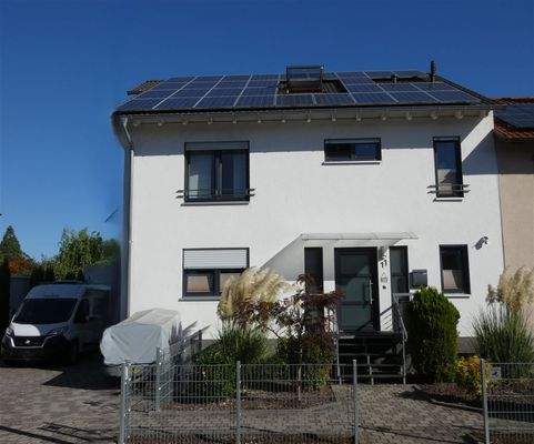 Hausansicht Straßenseite