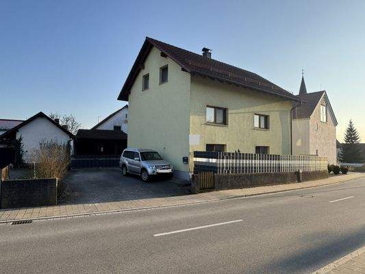 Zufahrt Grundstück + Stellpätze