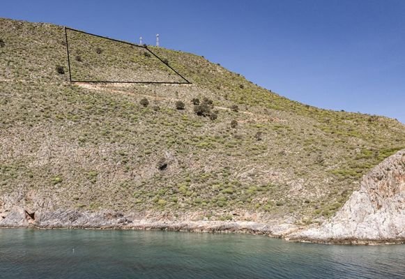 Kreta, Kefalas: Grundstück am Meer mit Zugang zum Wasser zu verkaufen