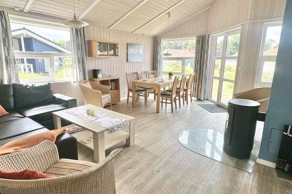 Wohn- und Essbereich