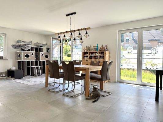 Mit Ausgang in den Garten