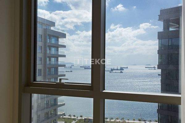 Real Estate in a Beachfront Project in Bakırköy İstanbul