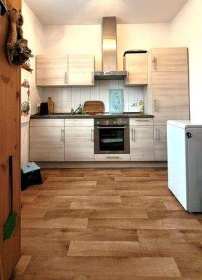 Küche mit Einbauküche