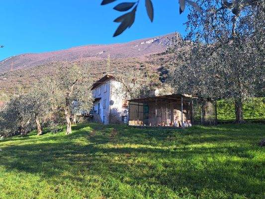 casolare a malcesine  (1).jpg