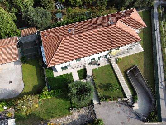 dji_fly_20251014_150338_130_1760447274881_photo.jp