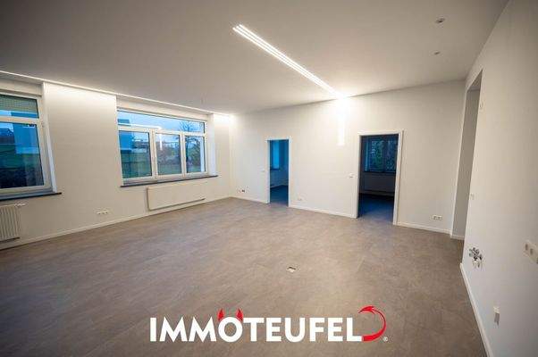 große offener Wohn-Essbereich