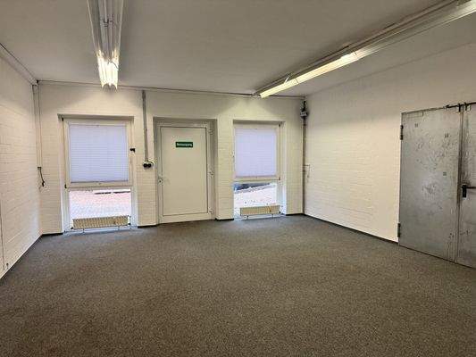 Lagerfläche mit Außenzugang