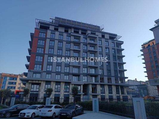 Well Located Real Estate with City View in Sariyer Istanbul