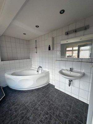 WhatsApp Image 2025-07-26 at 17.14.35 (1).jpeg