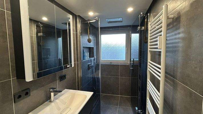 94681205-7320-4a14-816f-95570b9fabe2