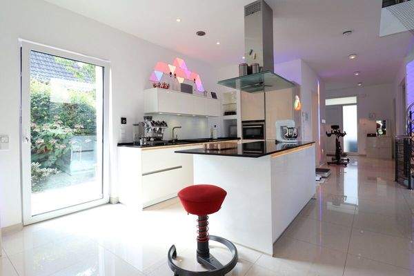 Wohnzimmer mit Küche