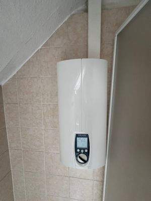 Durchlauferhitzer Bad DG