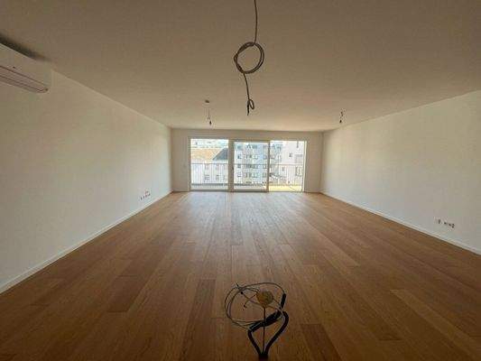 f7a35ccf-2d07-446e-8675-bd76ece522a2