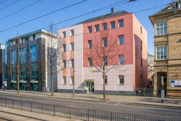 Gepflegtes Wohn- & Geschäftshaus