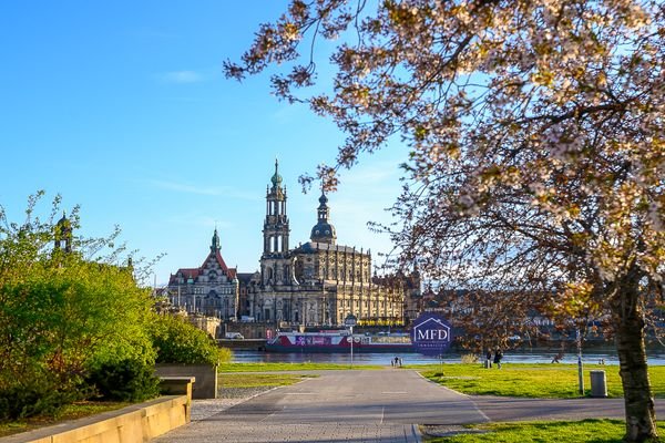 9-Dresden-Leben wo andere Urlaub machen.jpg