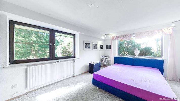 UG I Großes Schlafzimmer