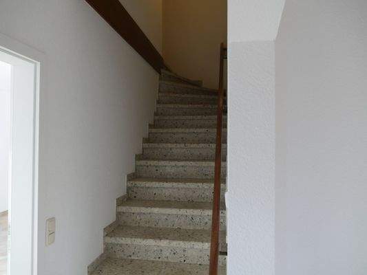 Treppe zur oberen Wohnung