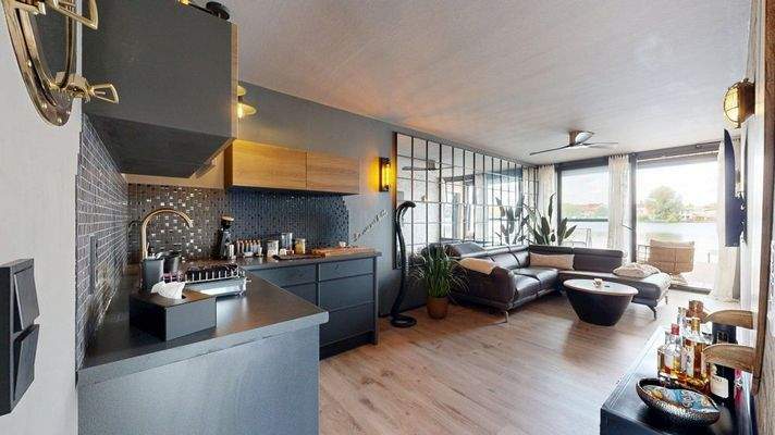 Wohnbereich mit Küche Bootshaus