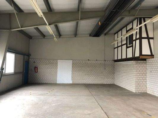 Hallenfläche_Innennansicht II.jpg