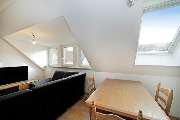 Wohnzimmer mit Essbereich