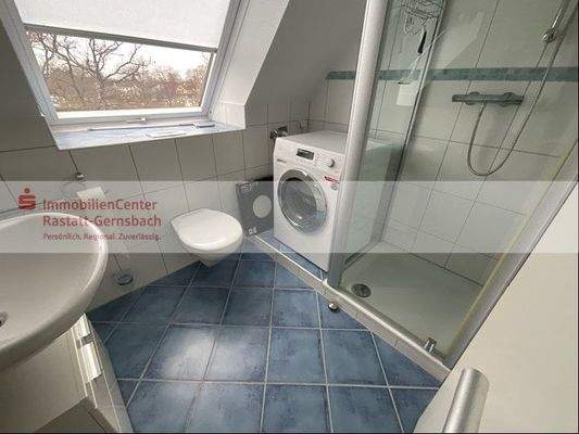 Duschbad mit Tageslicht im 2. DG