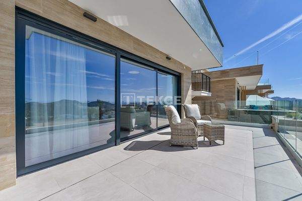 Upscale Properties with Sea Views in Finestrat Alicante