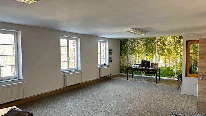 Großraumbüro OG.jpg