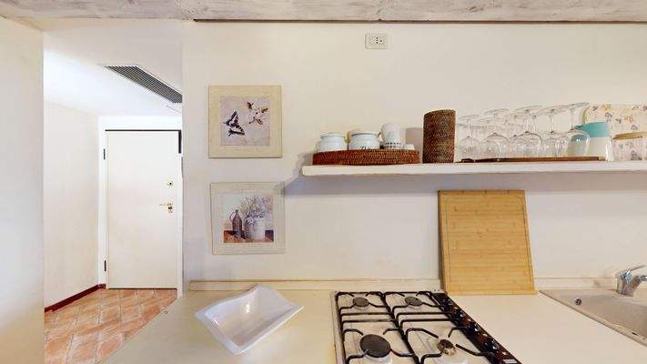 PR-024-97-Appartamento-con-doppi-giardini-al-Garda