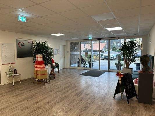 Eingangsbereich Seniorenheim.jpeg