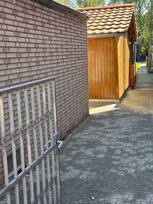 Zugang Garten Teilansicht