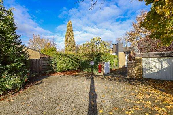 Stellplatz vor dem Haustor